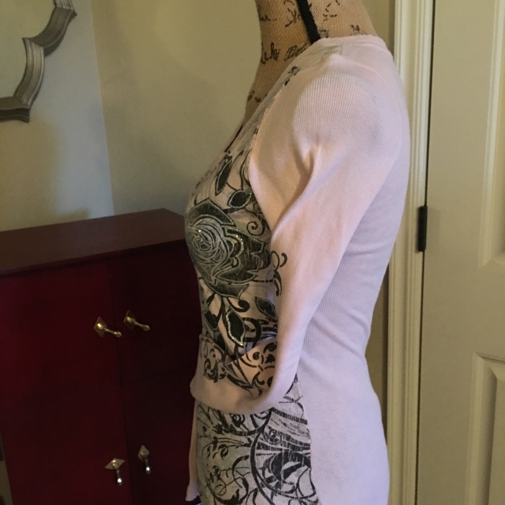 Mudd Rose and Glitter Embellishments Top - Picture 3 of 6